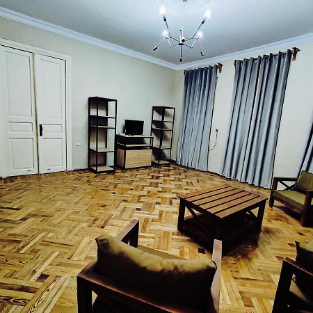 Happy Stay Hotel Kutaisi Exterior foto