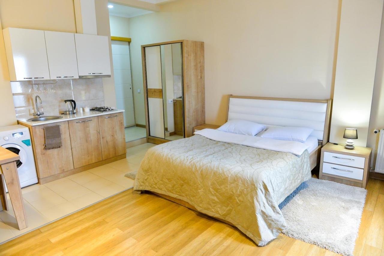 Happy Stay Hotel Kutaisi Exterior foto