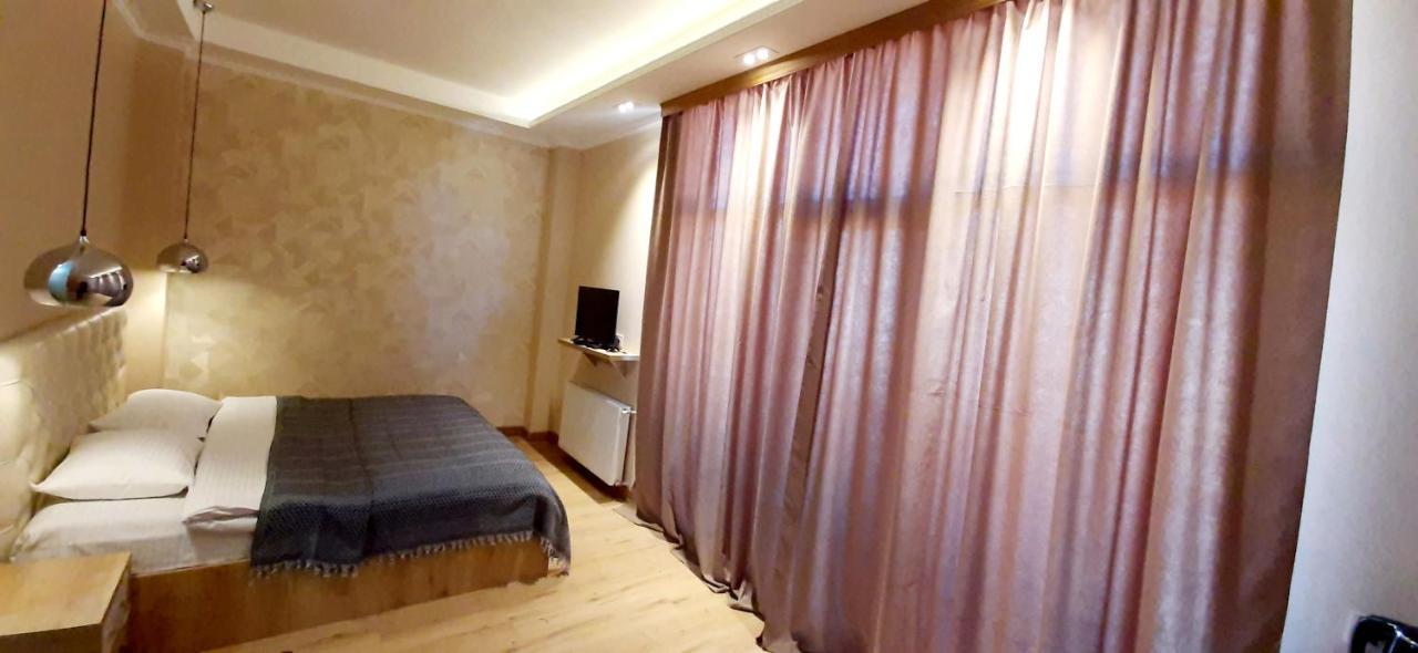 Happy Stay Hotel Kutaisi Exterior foto