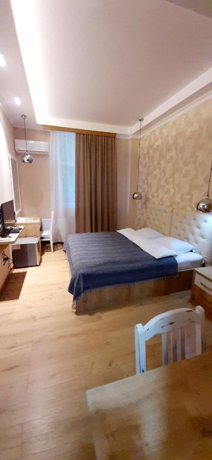Happy Stay Hotel Kutaisi Exterior foto