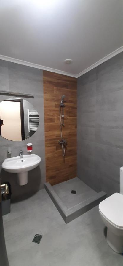 Happy Stay Hotel Kutaisi Exterior foto