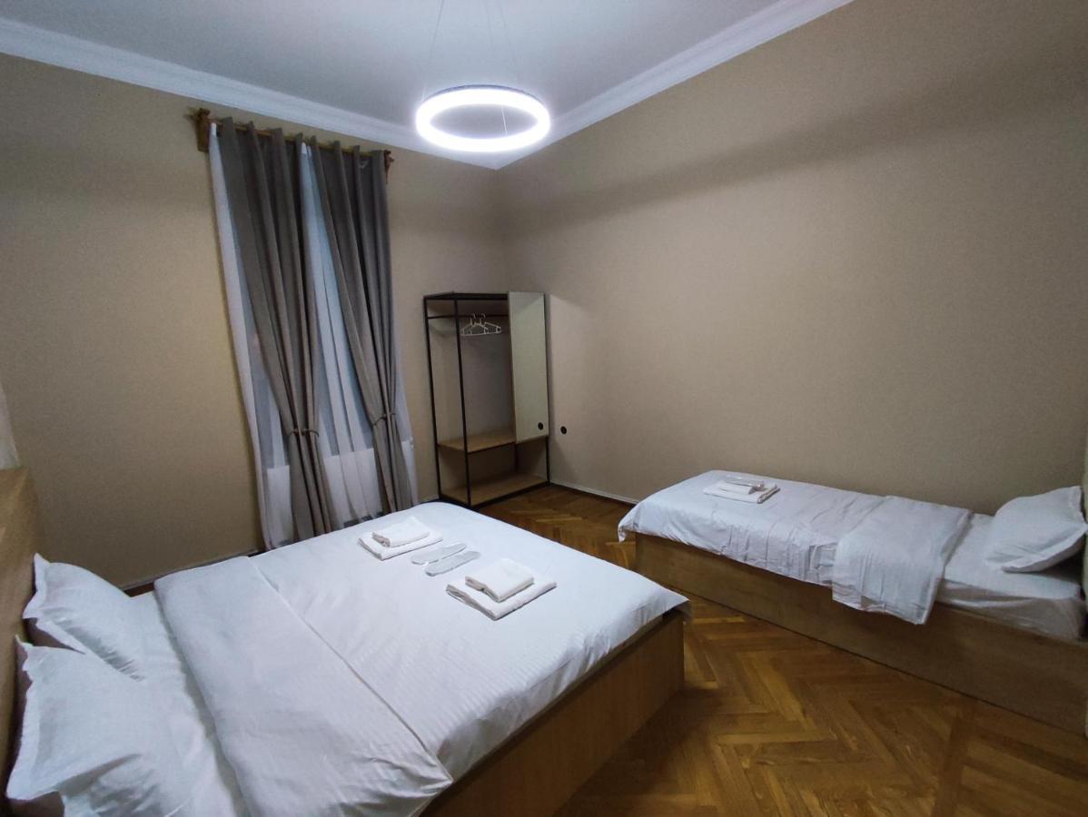 Happy Stay Hotel Kutaisi Exterior foto